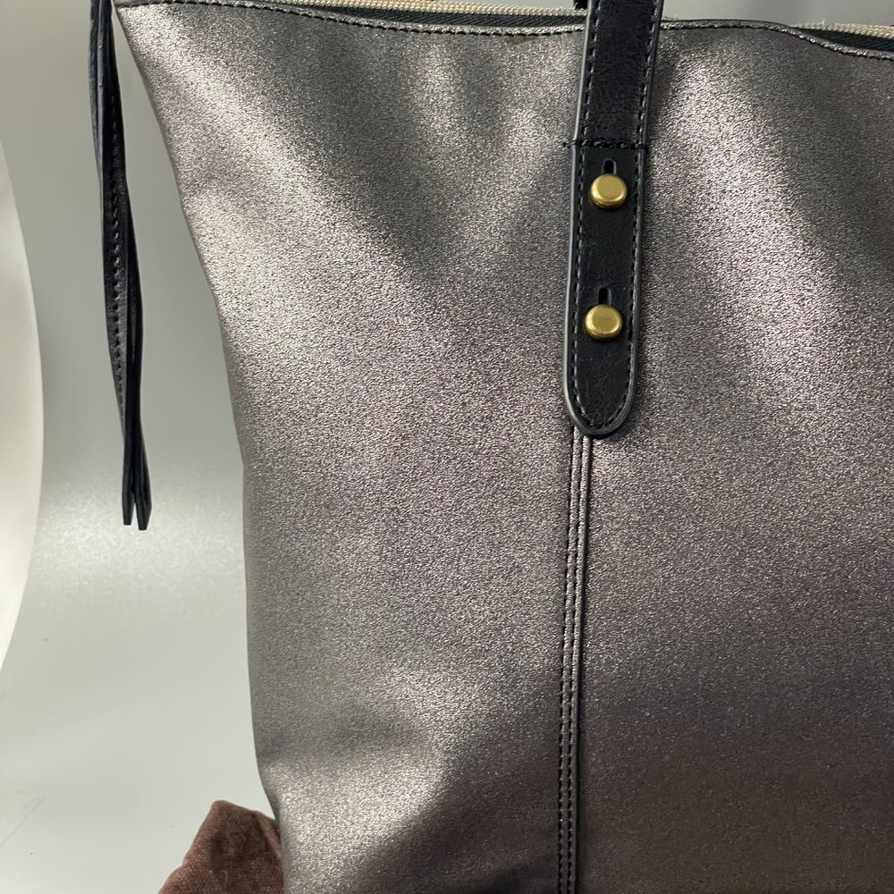 Fossil Silver-Gray Sparkly Tote Bag - Picture 2 of 15